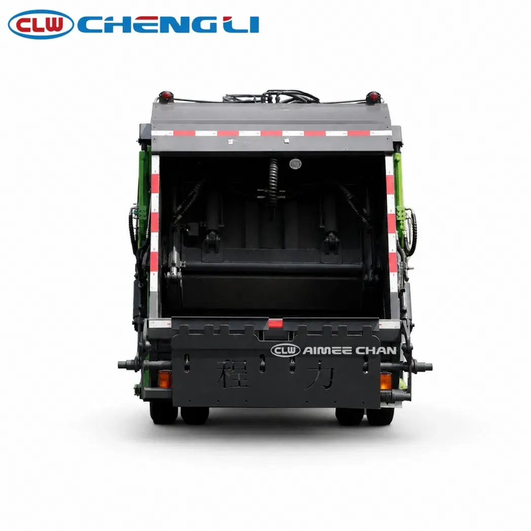 Camión compactador Isuzu ELF 100P de 6 m³, vista 3