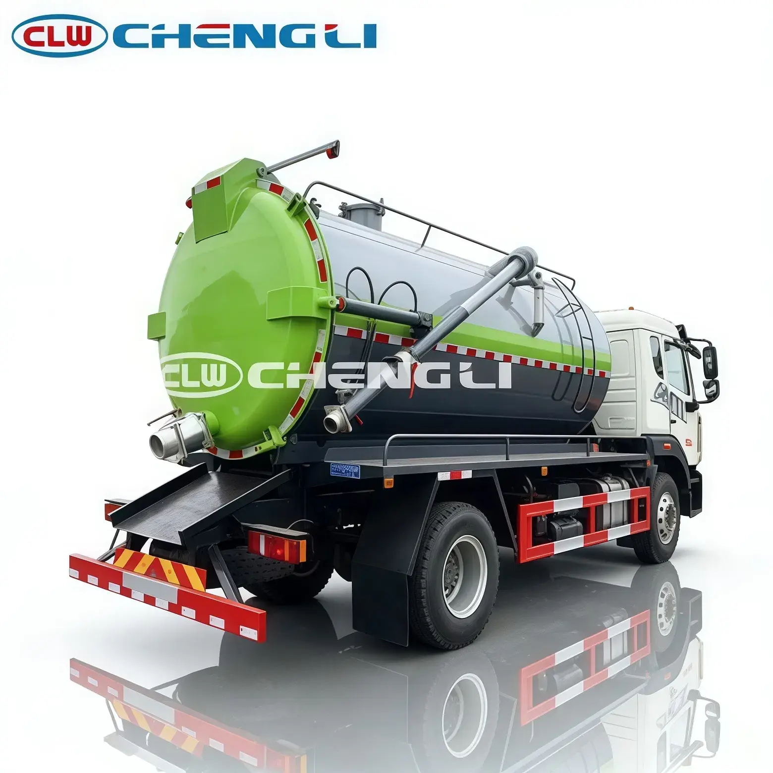 Camión succionador HOWO 4×2 de 13,8 m³, vista 2
