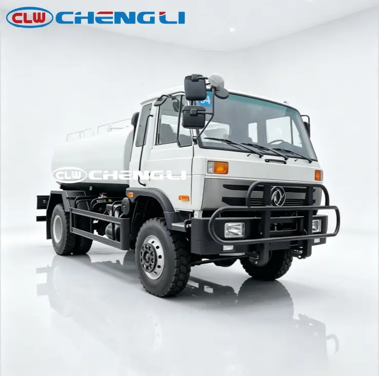 Camión regador Dongfeng 4×4 de 9,28 m³, vista 2