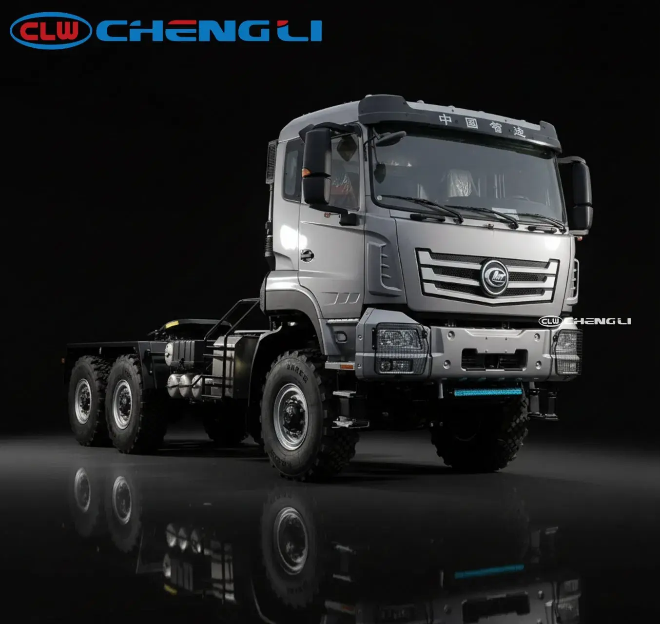 Tractocamión todoterreno CLW 6×6 de 460 hp