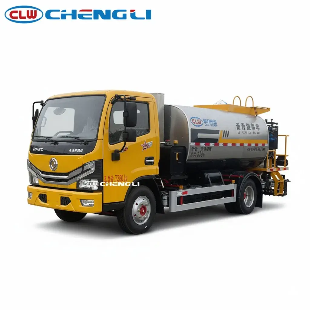 Imprimador de asfalto Dongfeng D6 de 4.500 a 5.000 L