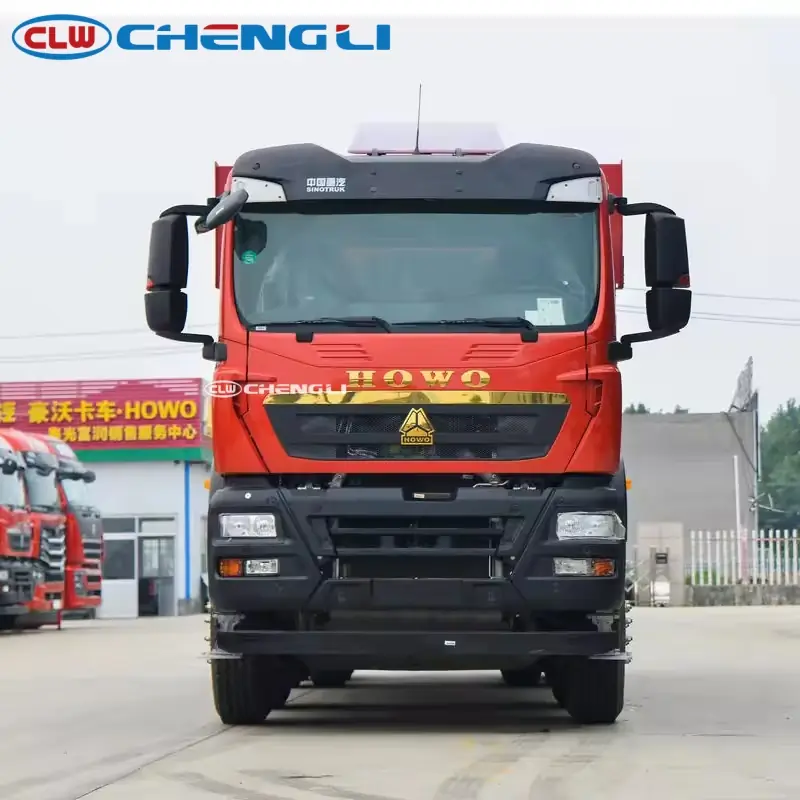 Camión volquete Sinotruk HOWO 8×4 de caja de 6,8 m, imagen 2