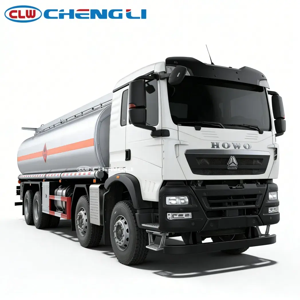 Camión cisterna HOWO 8×4 de 30 m³ para diésel