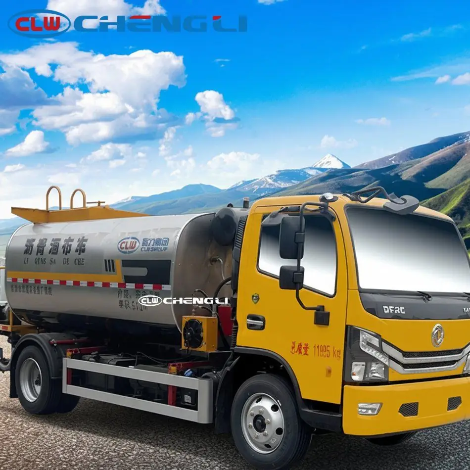 Imprimador de asfalto Dongfeng D7 de 6.000 a 7.000 L